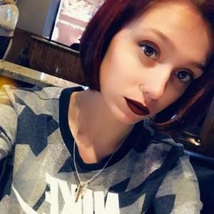 Meet your Posher, Hayley